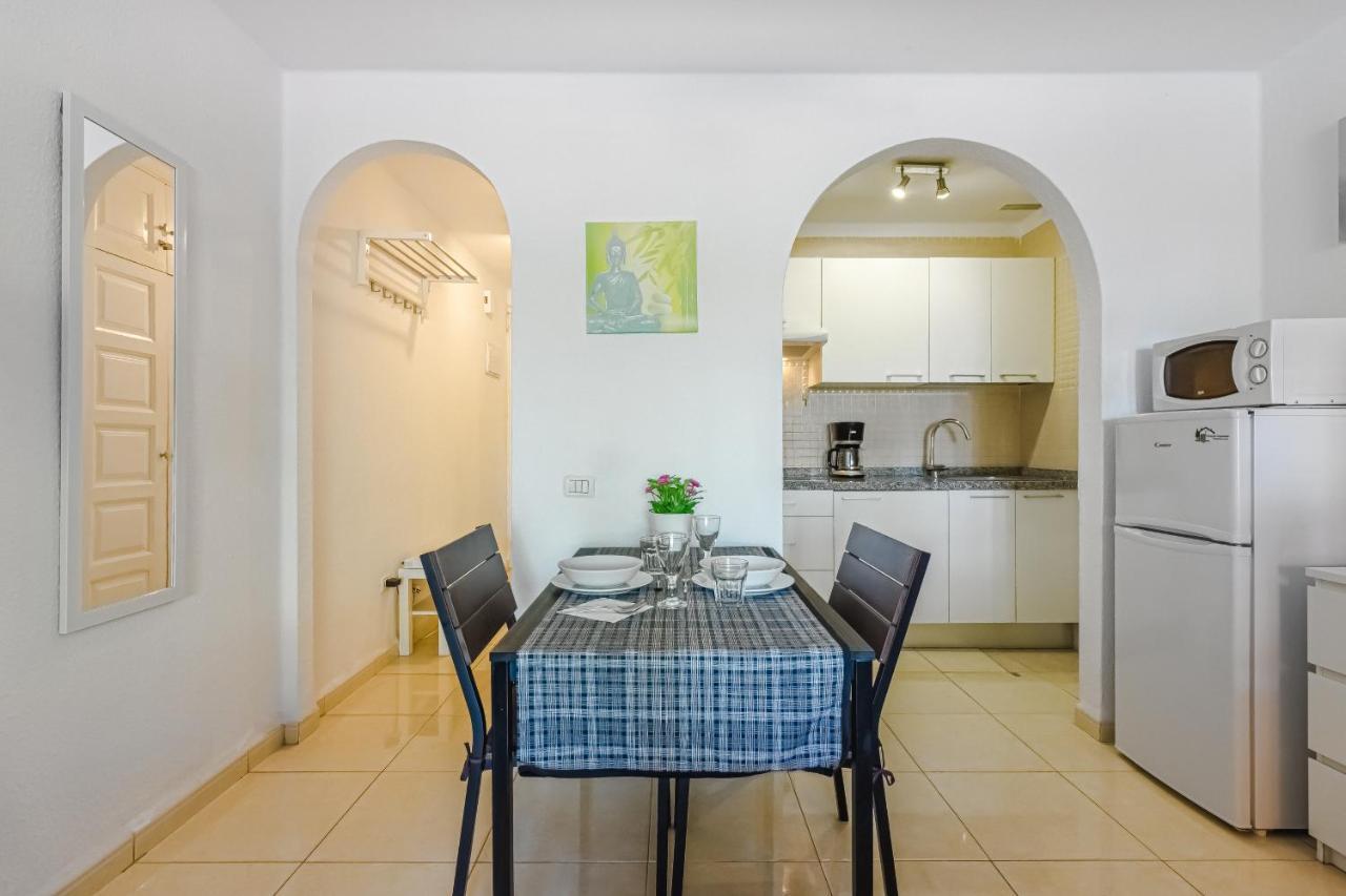 Fantastic Large Studio In Front Of Beach Heated Pool Wifi Arona  Buitenkant foto