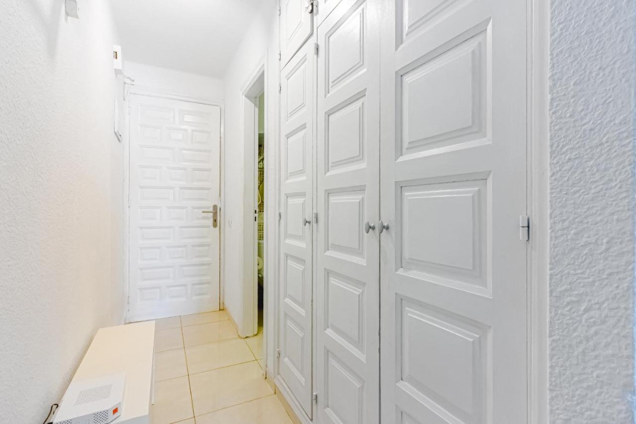 Fantastic Large Studio In Front Of Beach Heated Pool Wifi Arona  Buitenkant foto
