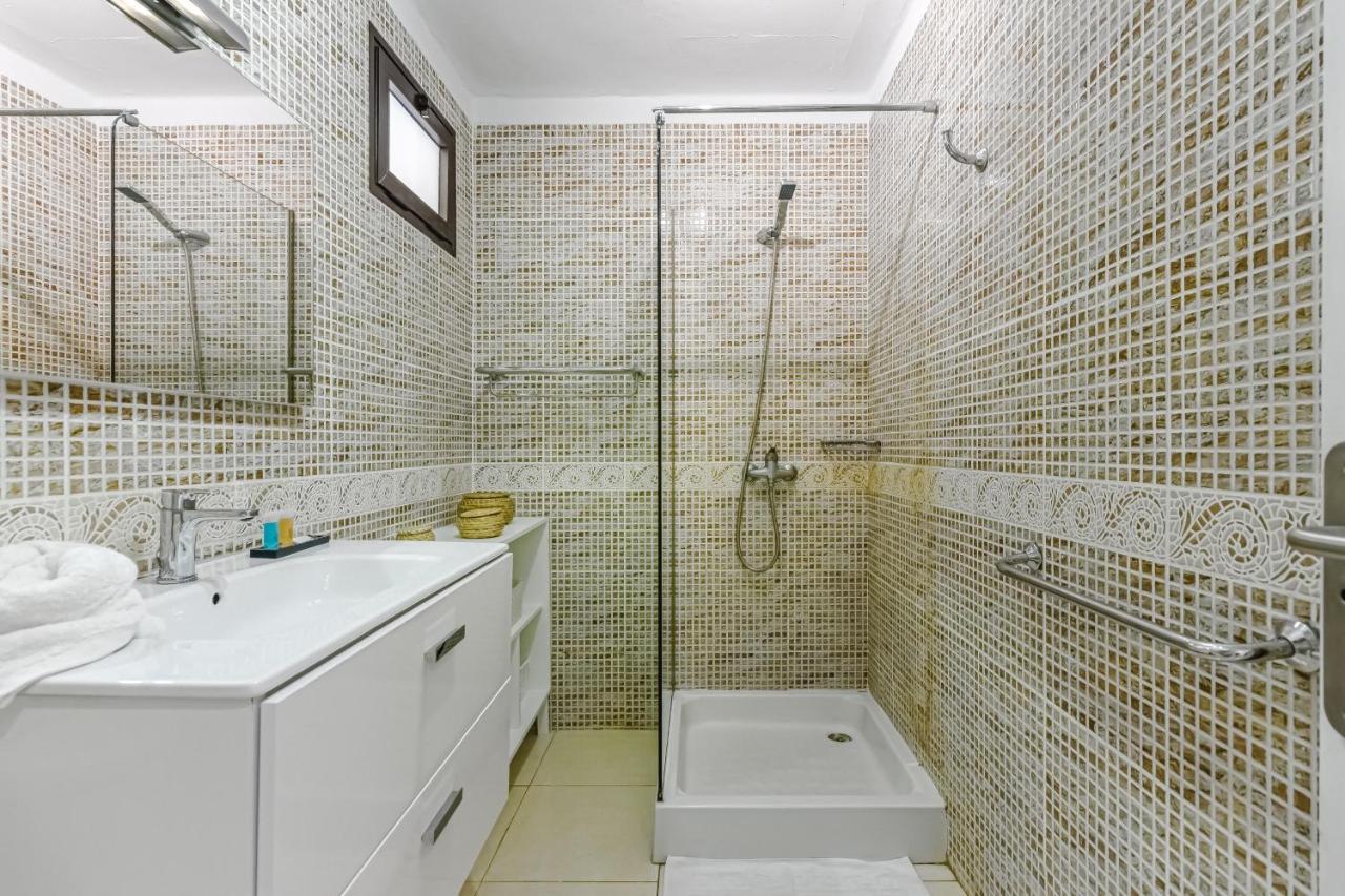 Fantastic Large Studio In Front Of Beach Heated Pool Wifi Arona  Buitenkant foto