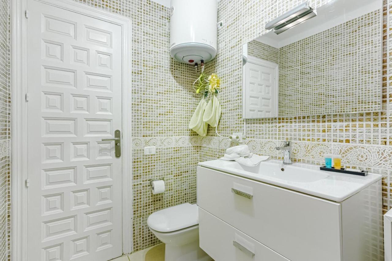 Fantastic Large Studio In Front Of Beach Heated Pool Wifi Arona  Buitenkant foto